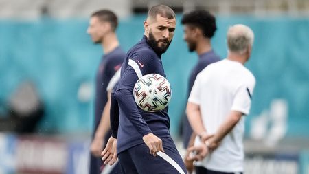 Dinu Gheorghe regretă lipsa lui Karim Benzema de la Campionatul Mondial din Qatar. „Păcat pentru el! A trecut prin multe!” | VIDEO EXCLUSIV ProSport LIVE