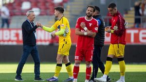 Mircea Rednic nu se ascunde înainte de Poli Iași - UTA: „Cupa e drumul cel mai scurt spre bani și spre un trofeu"