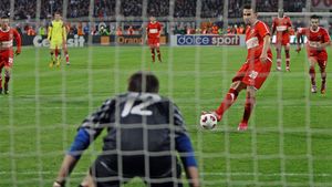 VIDEO** Tătărușanu, înjurat ca la ușa cortului de fanii lui Dinamo din spatele porții!