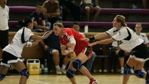 HCM Baia Mare merge în turul trei al Cupei EHF