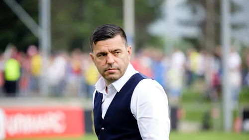 Probleme serioase pentru Cosmin Contra. Motivul pentru care a venit în cârje la Cluj 