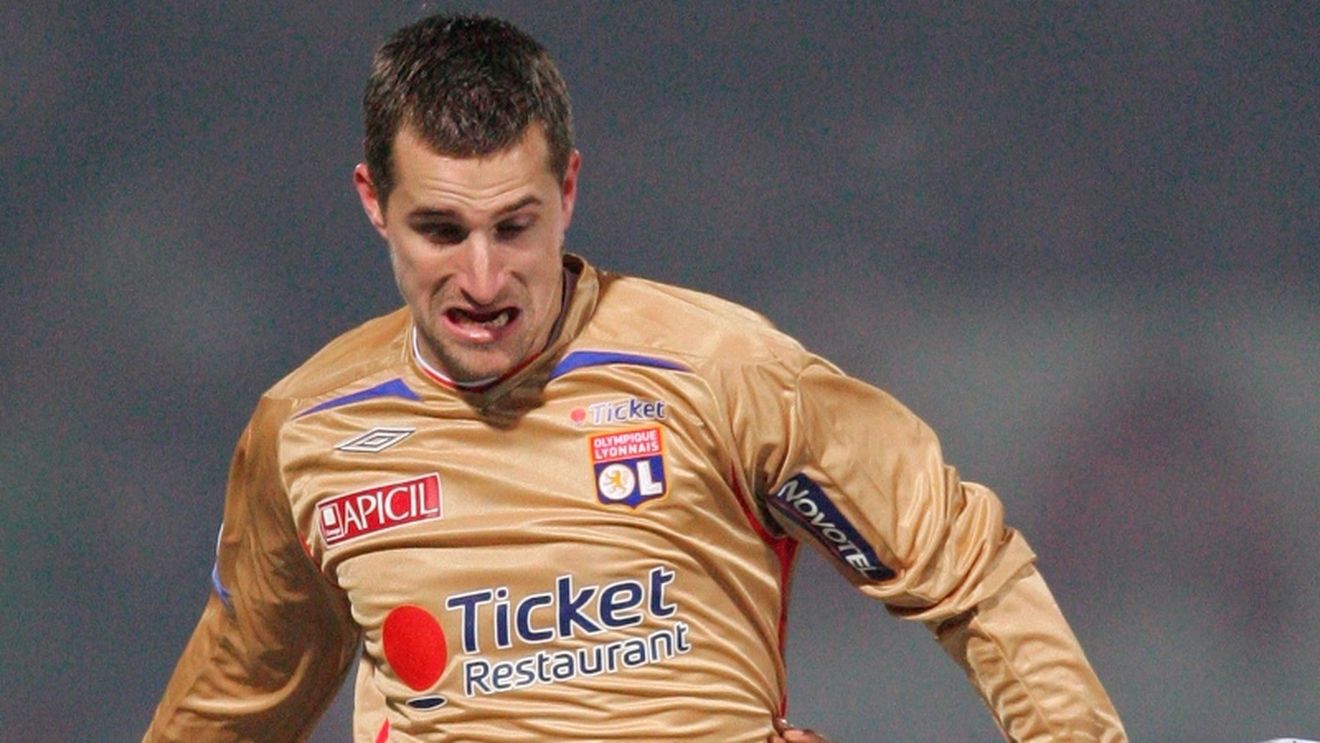 Francois Clerc, indisponibil 6 luni