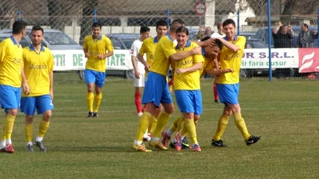 Vișina se pregătește, cu gândul la play-off,** în cantonamentul de la Sinaia