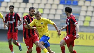 Petrolul speră să aibă tribunele pline odată cu reînceperea Ligii 2: „Fotbalul fără suporteri este nimic!” | VIDEO