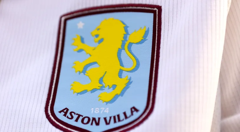 Aston Villa vrea să-l cumpere după FCSB - Manchester United. Atacantul s-a lămurit cu rolul său la echipă