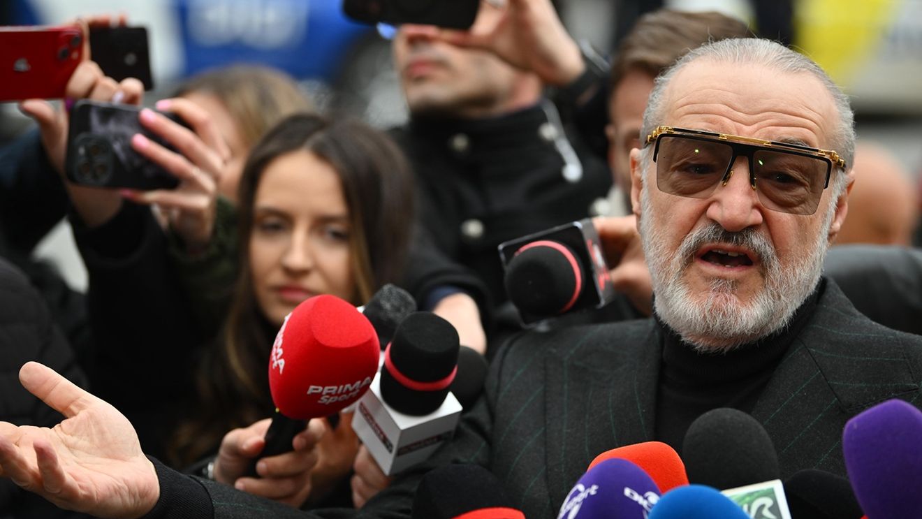 Gigi Becali a decis să-l dea afară din echipă după plecarea lui Mirel Rădoi: „Trebuie să danseze ca maimuța!”