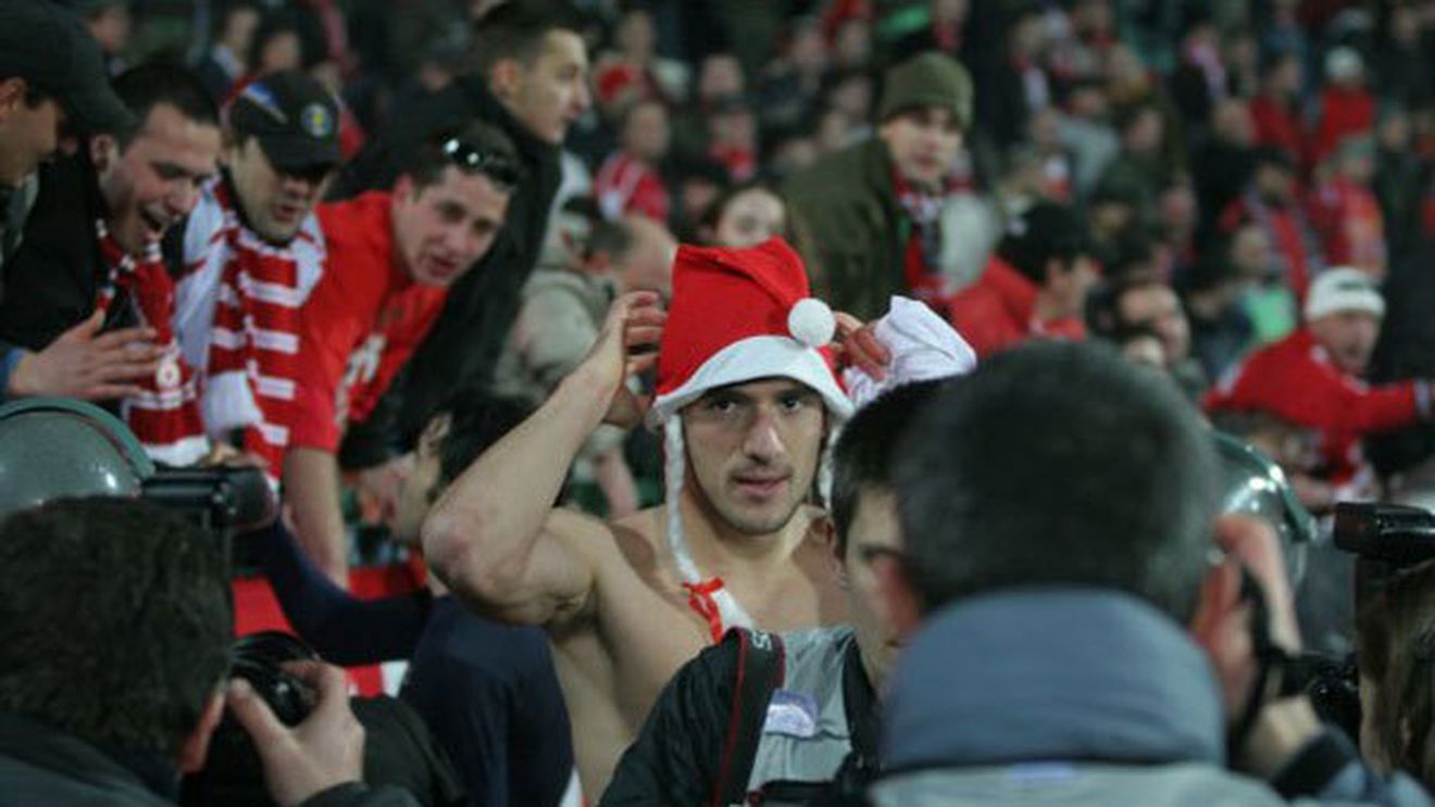 A jucat pentru Alba Iulia,** iar acum se bate cu Celtic și Rangers în tricoul fostei echipe a lui Alex Ferguson!