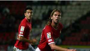 EXCLUSIV / Sanchez a semnat contractul