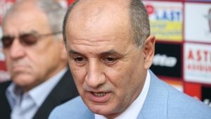 "Sunt cel mai păgubit om din fotbalul românesc! **Mă retrag!"