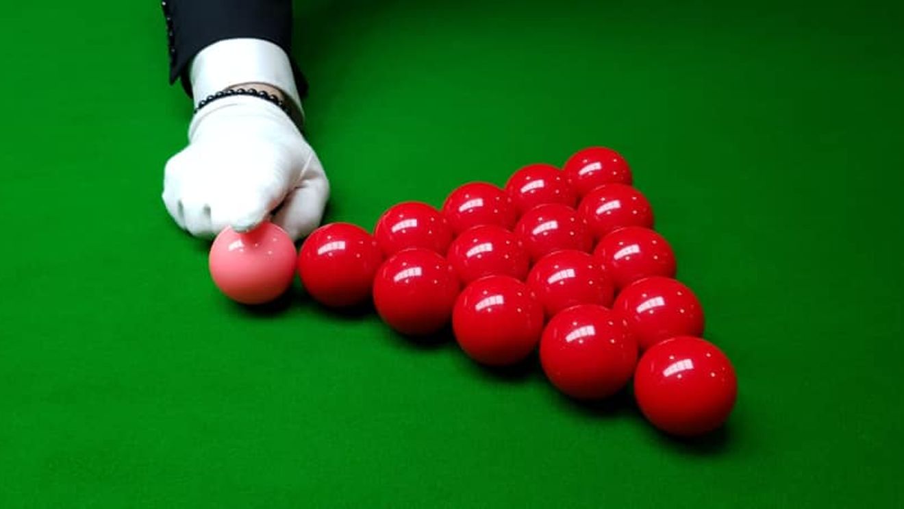 Participare record la un turneu de snooker în România!