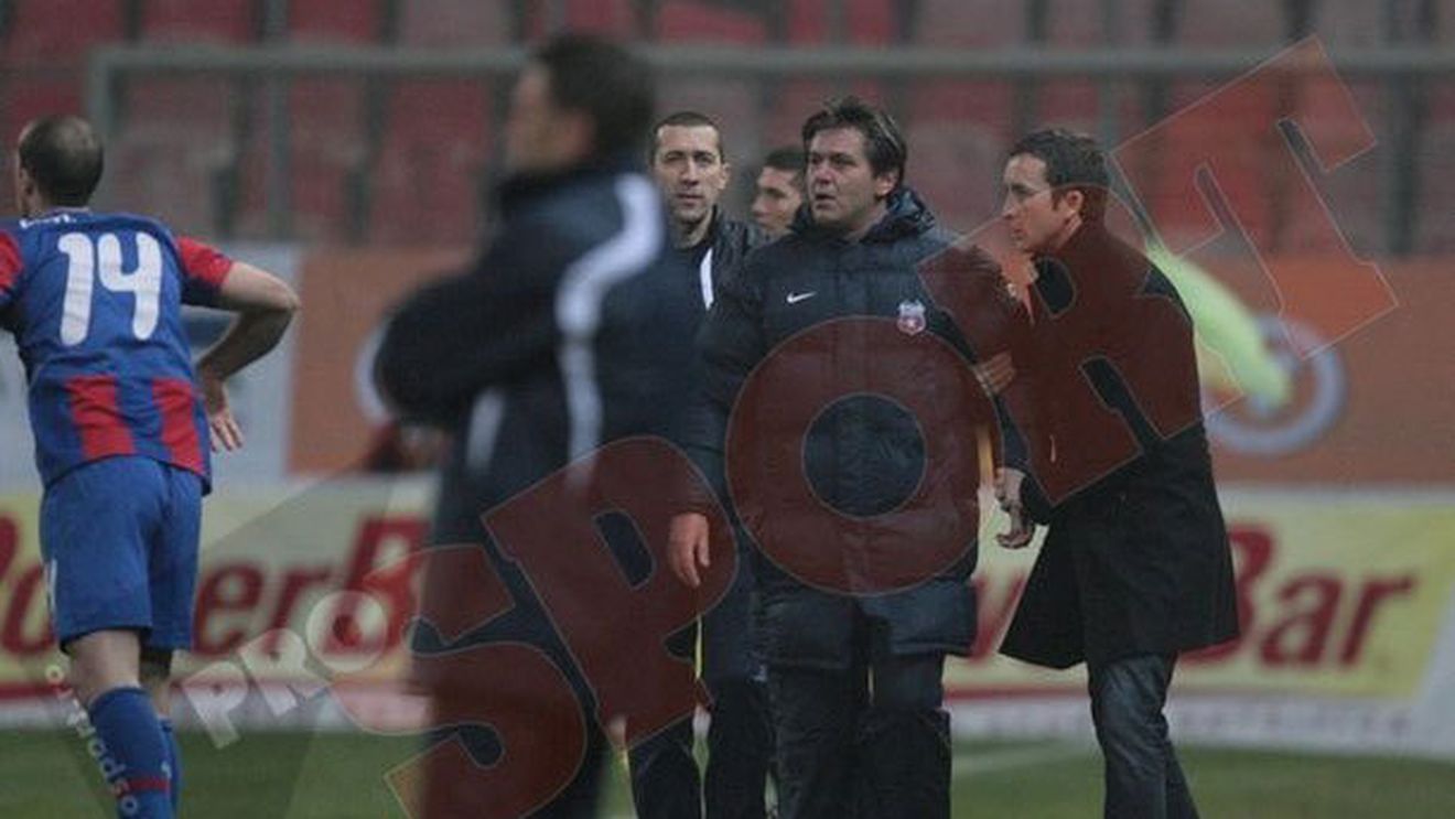 Lăcătuș: "Steaua nu ar trebui să fie dependentă de un jucător!** Stancu ar putea deveni un 'Messi' în câteva luni"