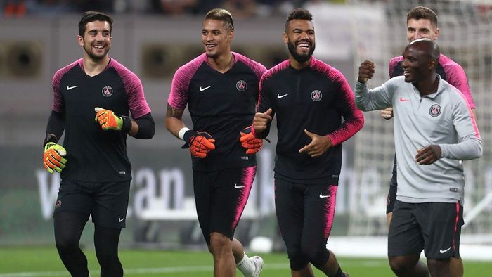Dinamo scapă de o grijă! „Câinii” au transferat un portar format de PSG, fost coleg cu Mbappe și Buffon: „Azi se fac actele”