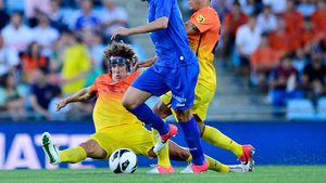 Contra a plecat în Spania pentru un atacant din Primera Division!** "Sper să vin cu el de mână în România!" Ce LOVITURĂ‚ încearcă Petrolul: