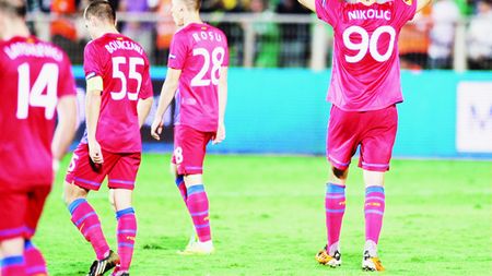 "Mi-e milă de ei!** Din Steaua au rămas doar numele și spectatorii!" Gigi Becali și Ilie Stan, făcuți PRAF de Boloni