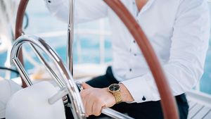 (P) Obținerea permisului de conducător de ambarcațiune: Pași esențiali pentru viitorii skipperi