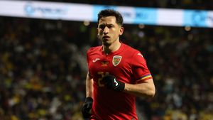 Grecii l-au îmbrăcat în aur pe Olimpiu Moruțan! Giovanni Becali: „Câștigă mai bine ca la Pisa”