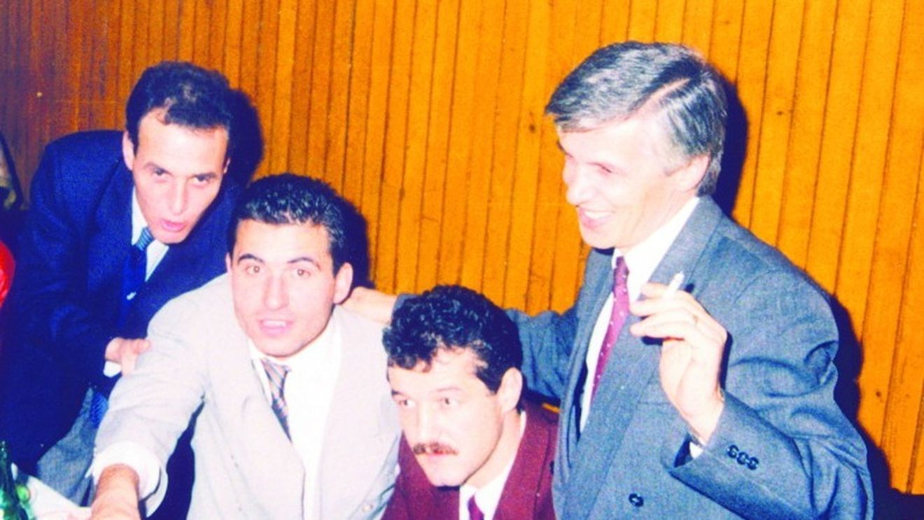 Dat afară de Hagi și "trimis" pe capul lui Gigi!** Revine coșmarul Stelei după 21 ani?