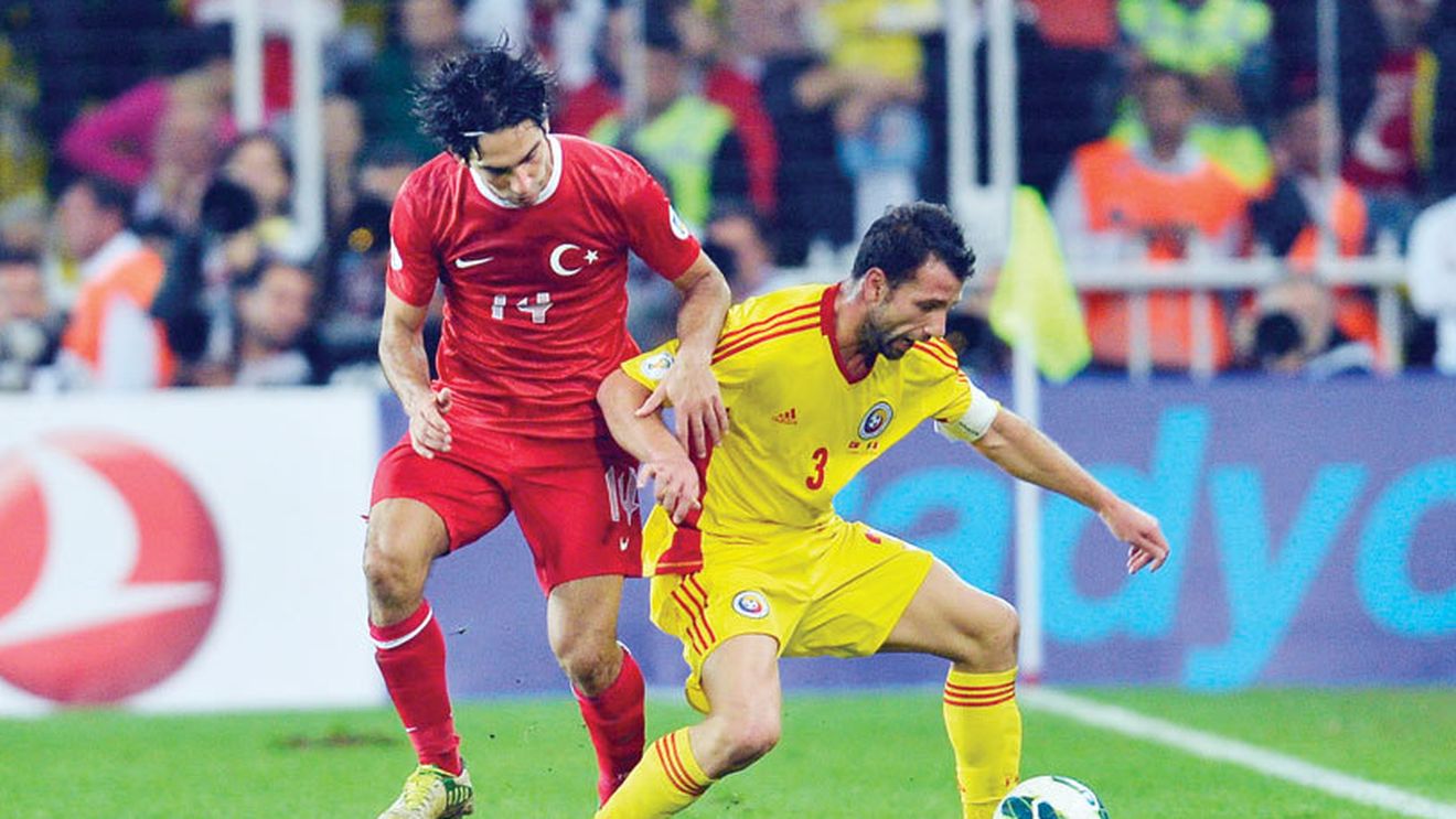 Pițurcă are probleme înainte de "dubla" cu Ungaria și Turcia: stranierii români, spectatori de lux