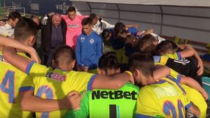 Gigi Becali a găsit jucătorii perfecți! Spun "Tatăl Nostru" înainte de meciuri și înving pe Dinamo