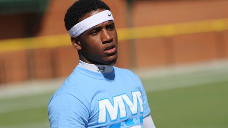 Un pumn în față i-a distrus viața. După ce a bătut o femeie, un jucător promițător din campionatul universitar de fotbal american a fost exclus de Universitatea la care juca