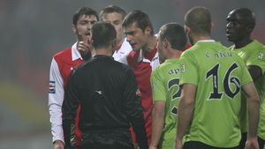 Scandalul „Lucian Goian" continuă!** Ropotan mai avea un galben cu Unirea!