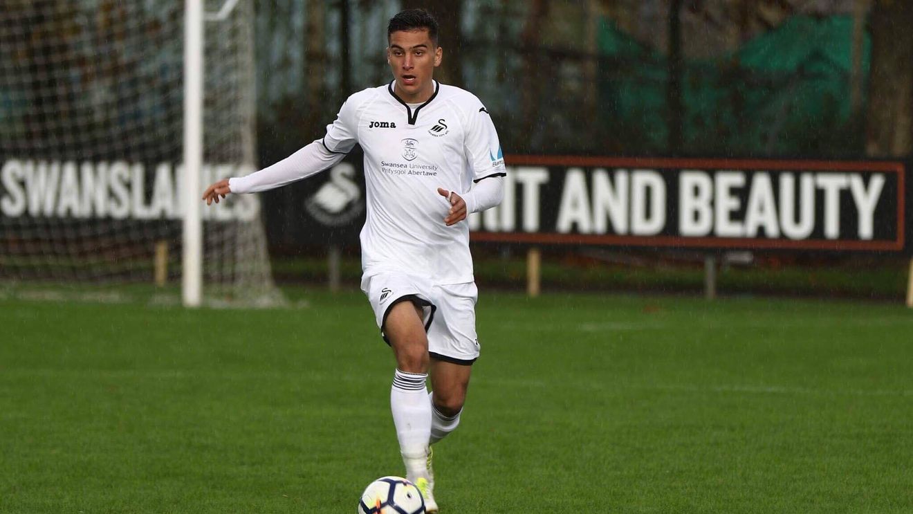 INTERVIU | Un puști, la porțile Premier League. Cum a ajuns Marco Dulca, la doar 18 ani, în prima echipă a lui Swansea. De la "eram foarte leneș", la "îmi place să lupt cu cei mai puternici"