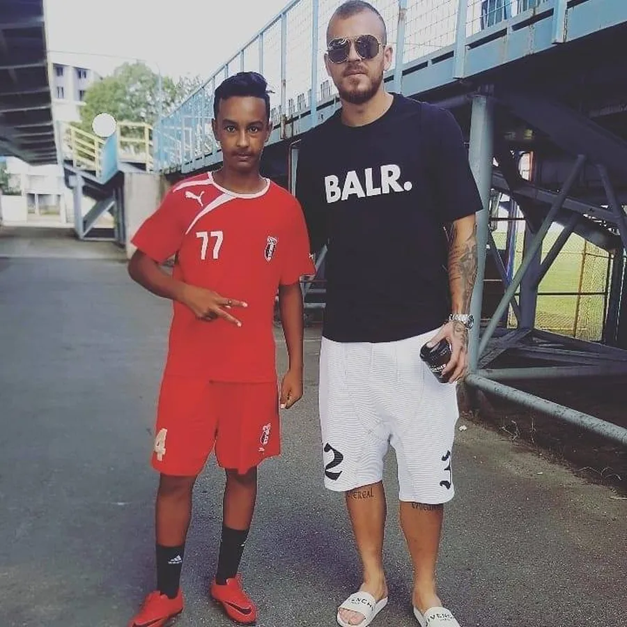 Nandito Badea, junior la Astra Giurgiu, cu Denis Alibec alături