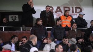 Copos: "Trăim într-o lume bolnavă, Reghe nu va antrena Rapidul"