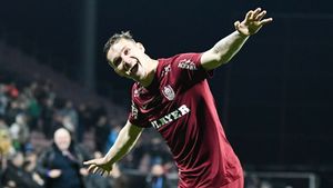 Ofertă colosală pentru Louis Munteanu: „11.000.000 + procente”