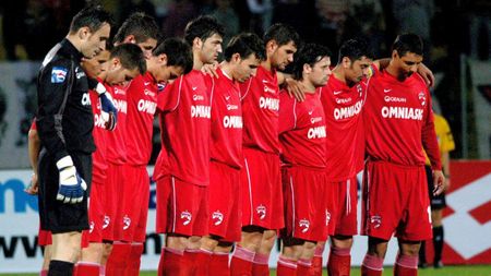 Momente fabuloase în vestiarul lui Dinamo: „A venit cu un teanc de amenzi. Spune-i că ne-a nenorocit”