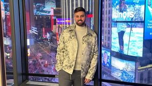 Adrian Mititelu jr. vrea să fie „Prințul Imobiliarelor din Bănie” și promovează un proiect rezidențial spectaculos: „Investiții de 400.000.000 de euro în 2.000 de apartamente”