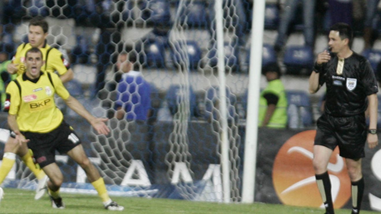 "La un moment dat ne vom face de râs în străinătate cu arbitrii noștri!"