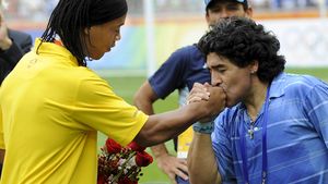 Maradona: "Blatter e un sclav!"