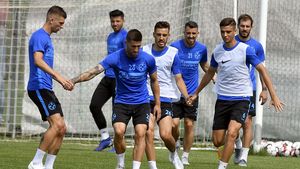 Foştii fotbalişti de la FCSB au eşuat la echipa de play-off. Vor să plece la alt club din Superliga