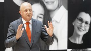 Dan Şucu a băgat bani într-o fostă abație veche de 1.000 de ani, care a fost reşedința Papei Inocențiu al IV-lea