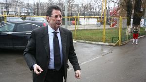 Dezvăluire de senzație! Cornel Dinu a fost la un pas să fie coleg de echipă cu Rummenigge. Bayern Munchen a vrut să-l transfere pentru a-l înlocui pe legendarul Franz Beckenbauer