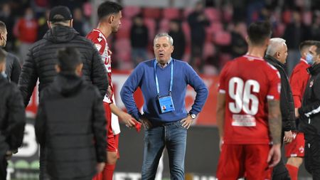 Mircea Rednic are planuri mari la Dinamo! A anunțat trei transferuri noi + Doi jucători au fost reprimiți în lot