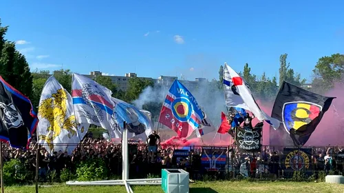 Atmosferă incendiară după CSA Steaua – CS Afumați! Mii de oameni s-au adunat pentru a felicita echipa lui Daniel Oprița după victoria din Ghencea | FOTO & VIDEO