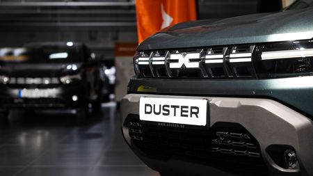 Problemă uriașă la câteva loturi Dacia Duster. Din cauza defecțiunii toate mașinile respective vor fi retrase de la cumpărători!