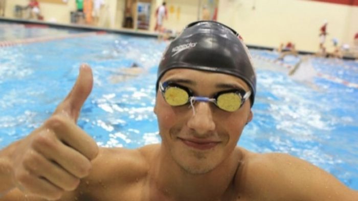 Alex Coci se va antrena alături de Michael Phelps 