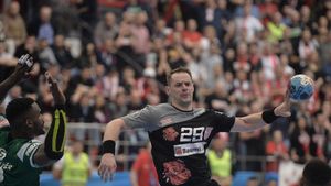 Toată lumea pentru Dinamo! Răzvan Gavriloaia și handbaliștii ajută echipa de fotbal să-și achite licența. Mesaj emoționant al "câinilor"