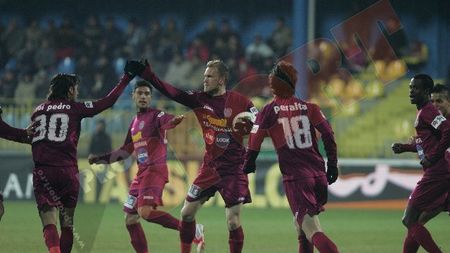 Grig, dai LIKE pe CFR?** Gaz Metan - CFR Cluj 1-1: Kapetanos a ratat în final o ocazie cât un titlu