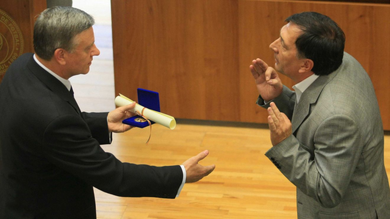 "Mircea Sandu are cel mai performant sistem electoral din lume!"