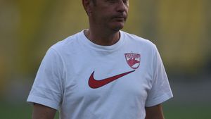 Rednic: "Vin la Dinamo pe 1 iunie!"