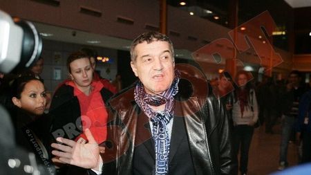 Becali e în extaz: "Sunt mai sigur ca oricând că vom juca finala EL!"** Jucătorul care nu mai poate fi scos din echipă