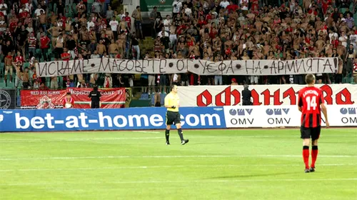 Parcă-s vorbiți: ultrașii înfrățiți ai Stelei și ai lui ȚSKA Sofia protestează simultan împotriva exilului!** Bulgarii acuză discriminarea UEFA