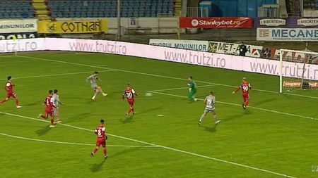 Vlad Morar, gol după trei ani și jumătate în Liga 1! Faza care l-a făcut pe Marius Croitoru să dea cu căciula de pământ | VIDEO