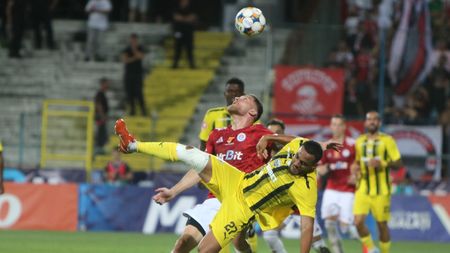 Dinamo București - Oțelul Galați Live Text Online de la ora 20:45, în etapa 18 din Superliga. Echipa de la Dunăre vrea victoria, pentru a ajunge pe loc de play-off. Echipele probabile