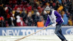 Scandal la nivel înalt! Turcii, acuzați că au distrus intenționat terenul cu Juve. UEFA s-a autosesizat. FOTO: dovada italienilor