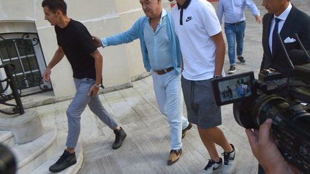 Fotbalistul cu care joacă ping-pong Becali spune de ce a ales FCSB. "Afară era un pas prea mare"